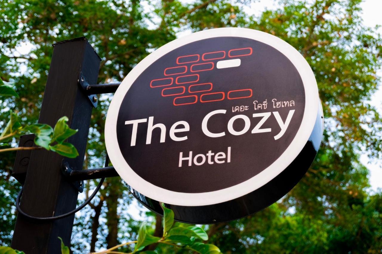The Cozy Hotel Фетчабури Екстериор снимка